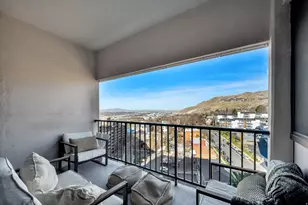 241 N Vine St W, Salt Lake City, UT 84103 - Photo 11