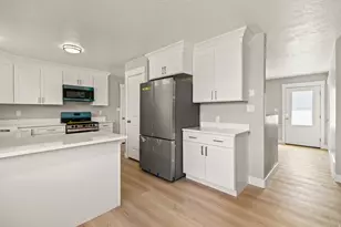 330 W 700 S, Richfield, UT 84701 - Photo 9