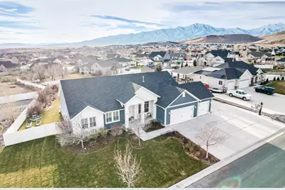 2098 E Elkhorn Rd, Eagle Mountain, UT 84005 - Photo 1