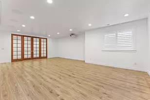 2098 E Elkhorn Rd, Eagle Mountain, UT 84005 - Photo 33