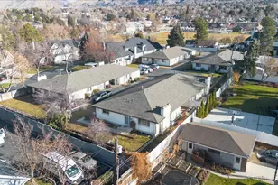 4608 S Locust Ln E, Holladay, UT 84117 - Photo 39