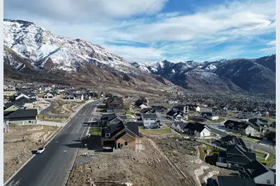 765 E Mountain Rd #192, North Ogden, UT 84414 - Photo 3