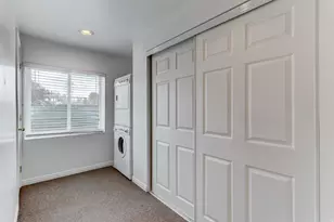 888 W Rockhill Pt Cv, Taylorsville, UT 84123 - Photo 25