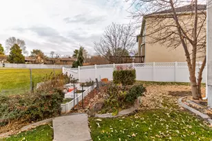 888 W Rockhill Pt Cv, Taylorsville, UT 84123 - Photo 31