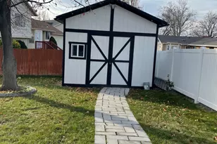 1577 N Main St, Orem, UT 84057 - Photo 5