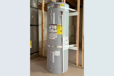 1198 W Grayhawk Loop, Roosevelt, UT 84066 - Photo 37