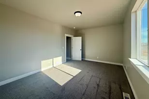 1198 W Grayhawk Loop, Roosevelt, UT 84066 - Photo 27