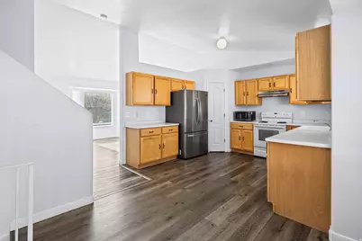 405 E 1310 N, Tooele, UT 84074 - Photo 13