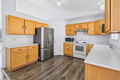 405 E 1310 N, Tooele, UT 84074 - Photo 7