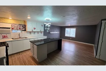 2545 W 2680 S #286, West Valley, UT 84119 - Photo 9