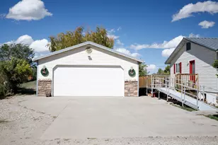 438 W 400 N, Parowan, UT 84761 - Photo 3