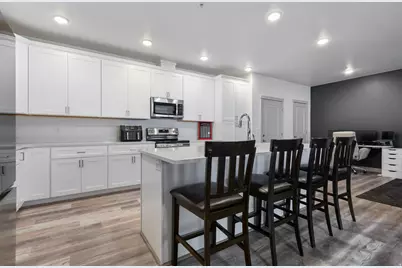 8392 S Sky Mirror Ln W #204, Midvale, UT 84047 - Photo 5