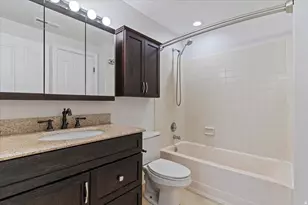 586 W 1950 N, Centerville, UT 84014 - Photo 15