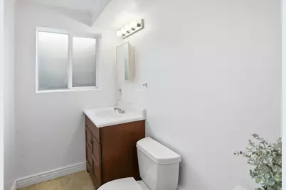 1328 N Quincy Ave E, Ogden, UT 84401 - Photo 25