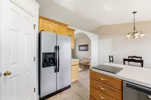 566 W 450 N, Tremonton, UT 84337 - Photo 17