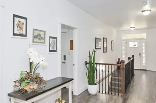 5625 S Dunetree Hill Ln E, Holladay, UT 84121 - Photo 3