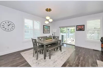 5625 S Dunetree Hill Ln E, Holladay, UT 84121 - Photo 11