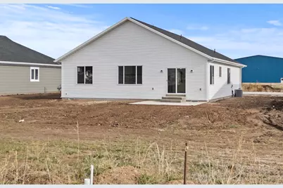 273 N 300 W, Preston, ID 83263 - Photo 35