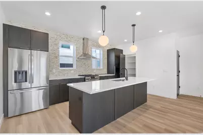 602 E Betsey Cv S #20, Salt Lake City, UT 84107 - Photo 5