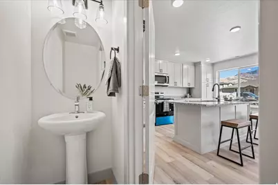 657 S 85 E #33, Smithfield, UT 84335 - Photo 9