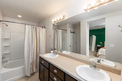 1083 W Stonehaven Dr, North Salt Lake, UT 84054 - Photo 15