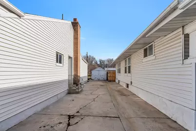 1089 S 300 E, Salt Lake City, UT 84111 - Photo 21