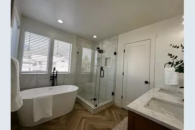 3566 E Wasatch Hills Ln, Salt Lake City, UT 84121 - Photo 17