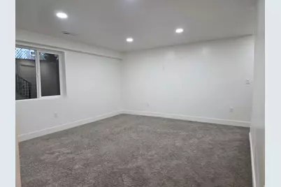 3566 E Wasatch Hills Ln, Salt Lake City, UT 84121 - Photo 23