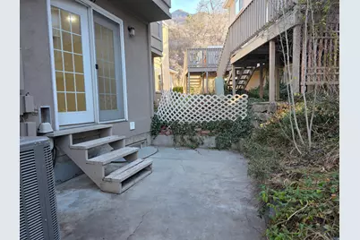 3566 E Wasatch Hills Ln, Salt Lake City, UT 84121 - Photo 31