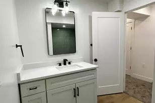 3566 E Wasatch Hills Ln, Salt Lake City, UT 84121 - Photo 27