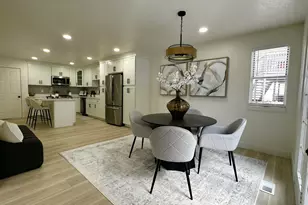 3566 E Wasatch Hills Ln, Salt Lake City, UT 84121 - Photo 9