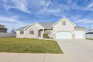 3352 W 10235 S, South Jordan, UT 84095 - Photo 1