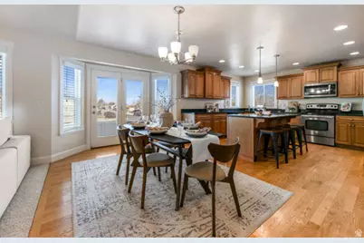 3352 W 10235 S, South Jordan, UT 84095 - Photo 9