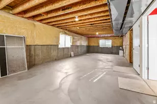 3352 W 10235 S, South Jordan, UT 84095 - Photo 43