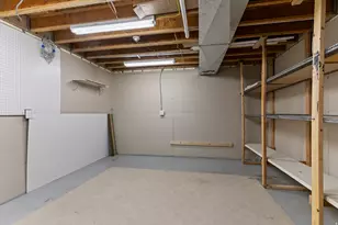 1762 E Whispering Oaks Dr, Ogden, UT 84403 - Photo 35