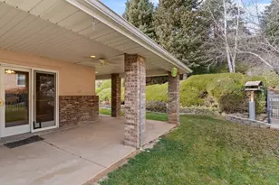 1762 E Whispering Oaks Dr, Ogden, UT 84403 - Photo 37