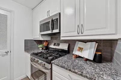 5325 S 580 E #B, Murray, UT 84107 - Photo 13