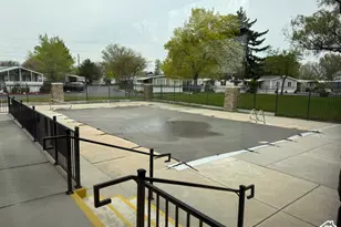 4634 S Mt Baldy Dr W, Taylorsville, UT 84123 - Photo 29