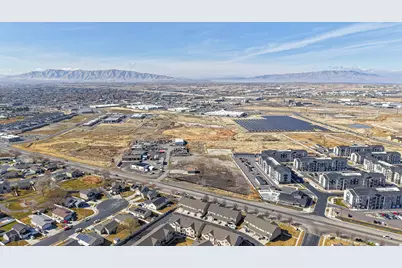 1228 N Cattail Dr, Spanish Fork, UT 84660 - Photo 31