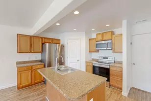 1228 N Cattail Dr, Spanish Fork, UT 84660 - Photo 3