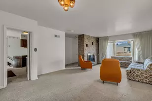 2242 E Kensington Ave S, Salt Lake City, UT 84108 - Photo 9