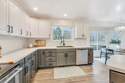 4354 W Golf Cir S, South Jordan, UT 84095 - Photo 9