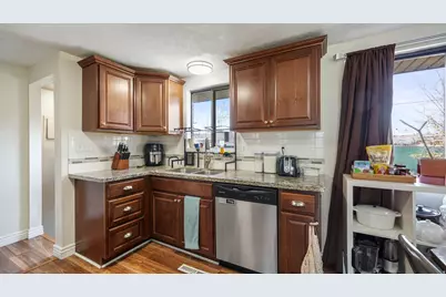 1434 S 720 E, Orem, UT 84097 - Photo 9