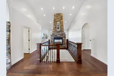 969 S View Crest Ln, Kaysville, UT 84037 - Photo 9