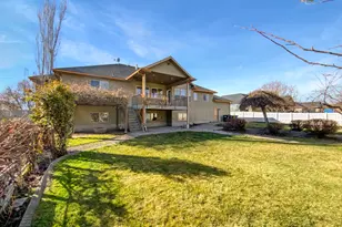 969 S View Crest Ln, Kaysville, UT 84037 - Photo 5