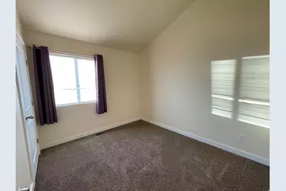 521 E 1565 S, Roosevelt, UT 84066 - Photo 7