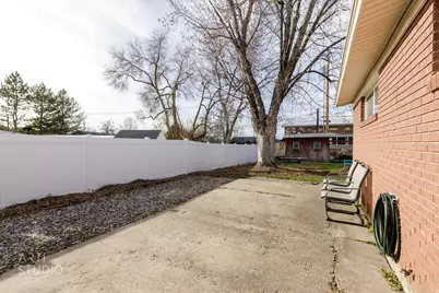 110 Mill Rd, Layton, UT 84041 - Photo 25