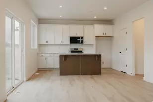 3634 N Eagle Mdws Dr, Eagle Mountain, UT 84005 - Photo 3