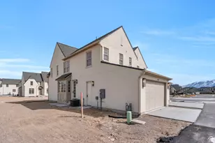 5642 W Hawthorn Ln, Herriman, UT 84096 - Photo 21