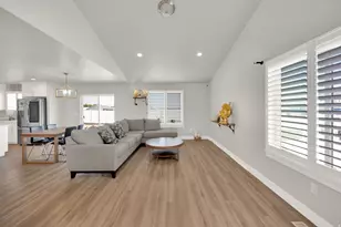 5106 W Jaycie Ct S, Kearns, UT 84118 - Photo 7